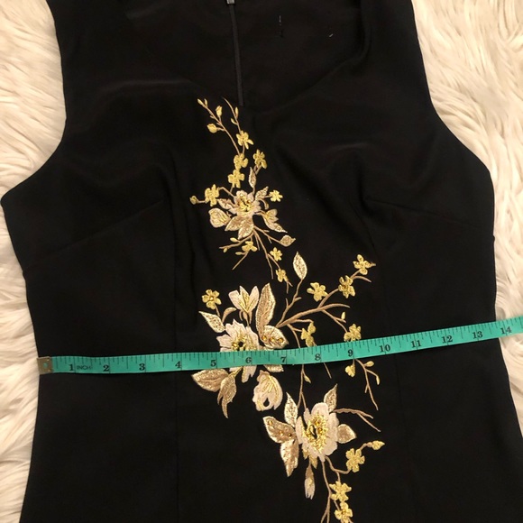Golden Embroidered Floral Sleeveless Bodycon Midi Black Women Dress size S - Picture 6 of 8